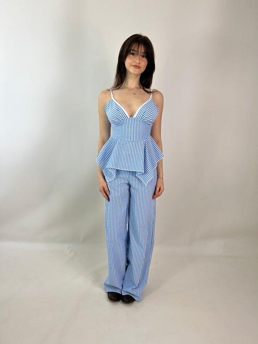 Lucinda set
