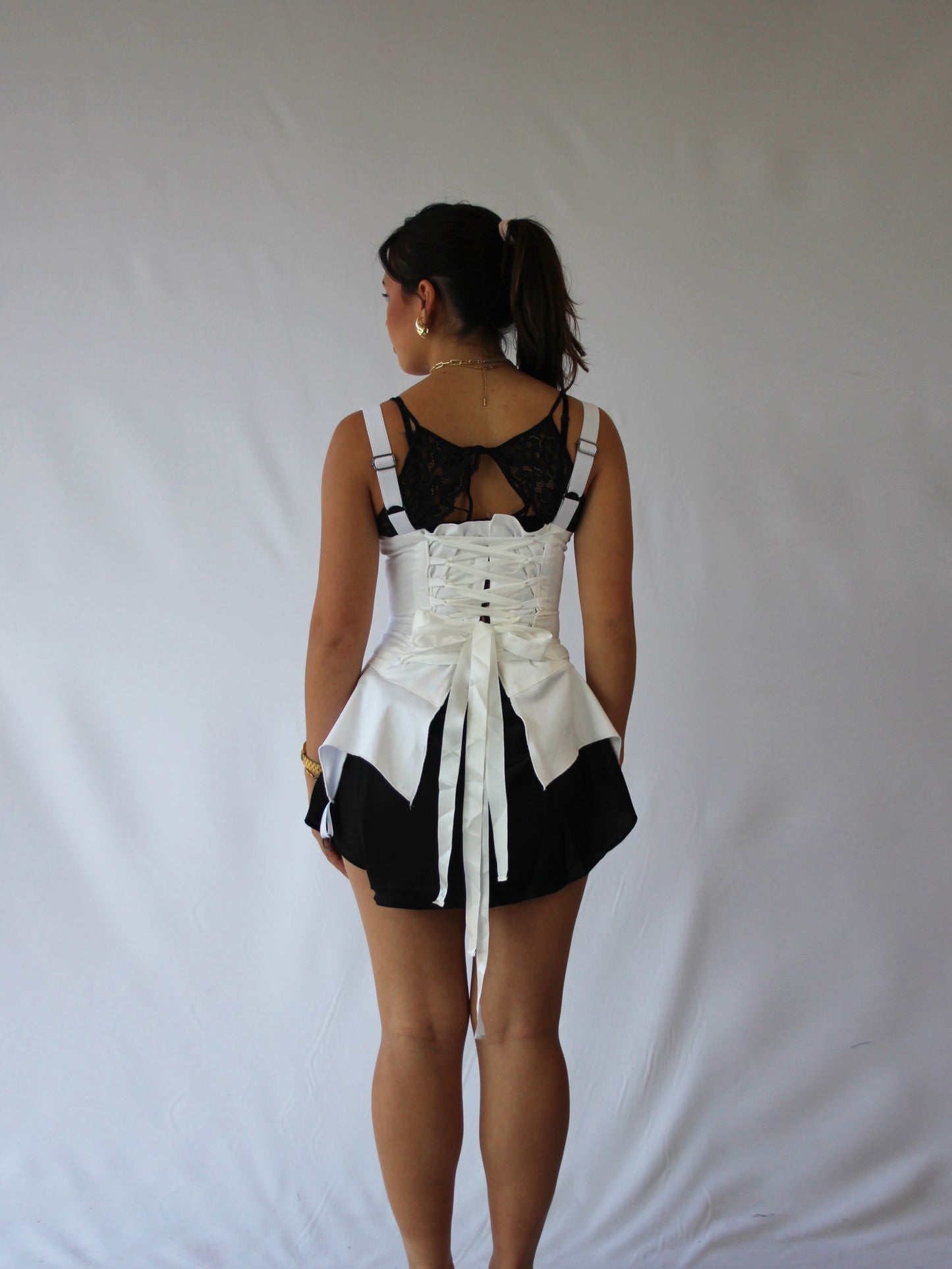 Corset Under-bust with leg suspenders white